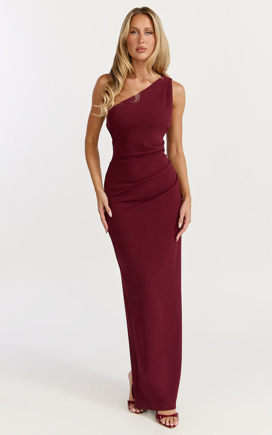 Criselda Maxi Dress One Shoulder Maxi Dress in Wine