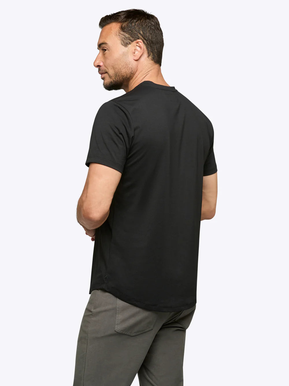 AO V-Neck Curve-Hem Tee