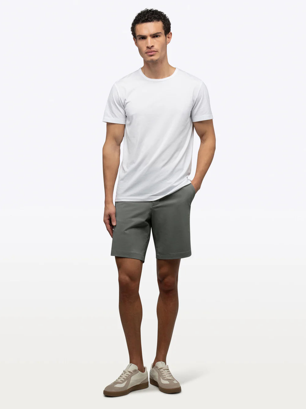 AO Short