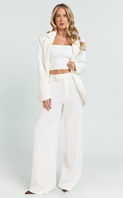 Selena Blazer